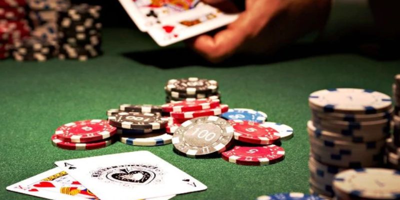 Chia sẻ cách chơi Poker chi tiết cho tân thủ
